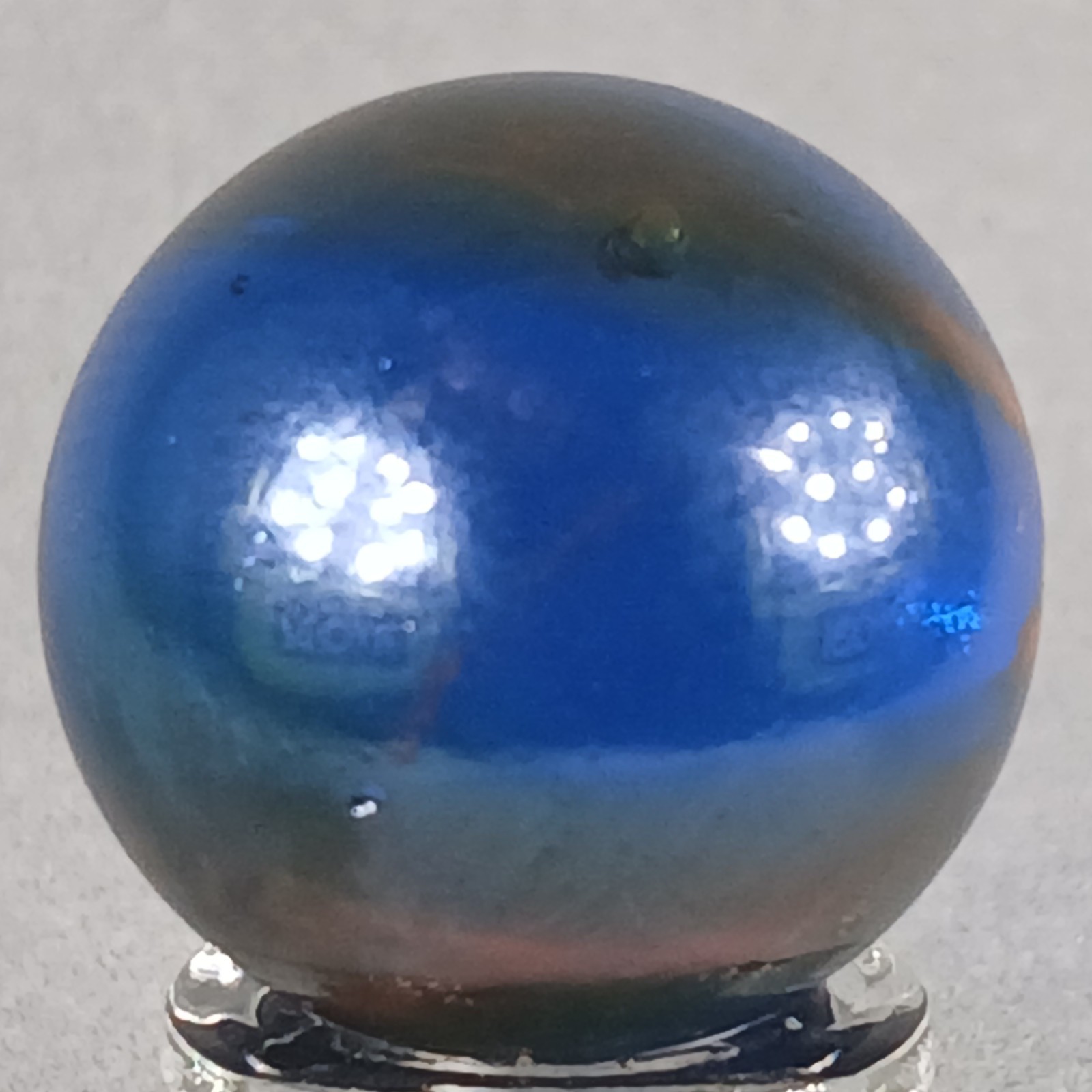 Vacor Iridescent Swirl Marble .62 Inches Near-Mint Condition Combined Shipping