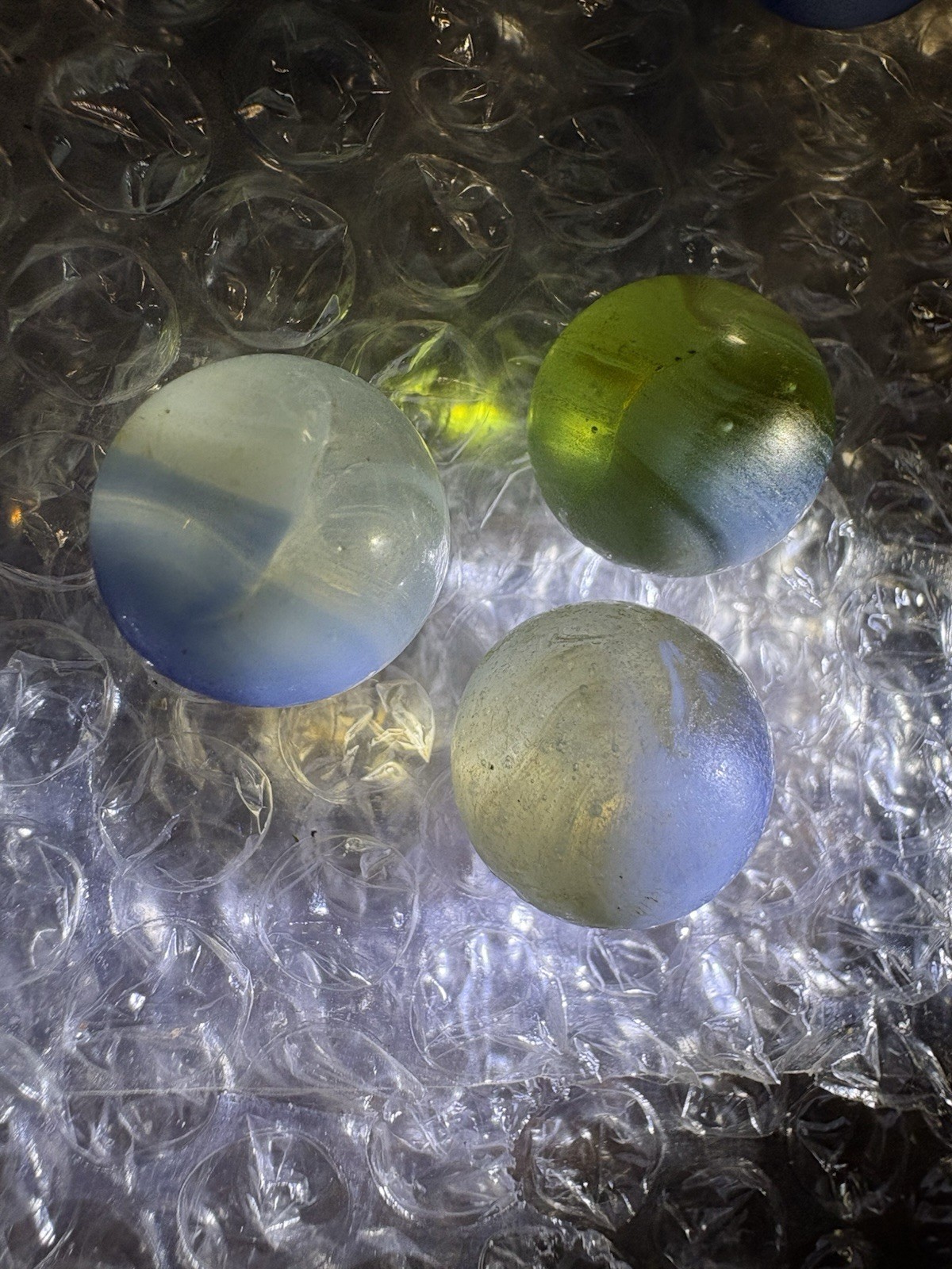 Early 1900s Vintage Misc Marble Lot Of 21, Akro, CAC 9 & Tails, Monies, Swirl