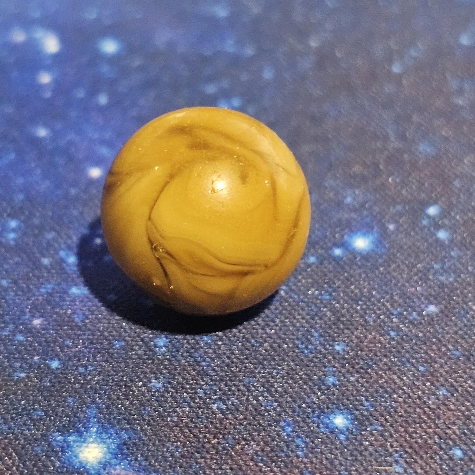 Vintage Glass Opaque Yellow Tan Swirl Marble Shooter Collectible