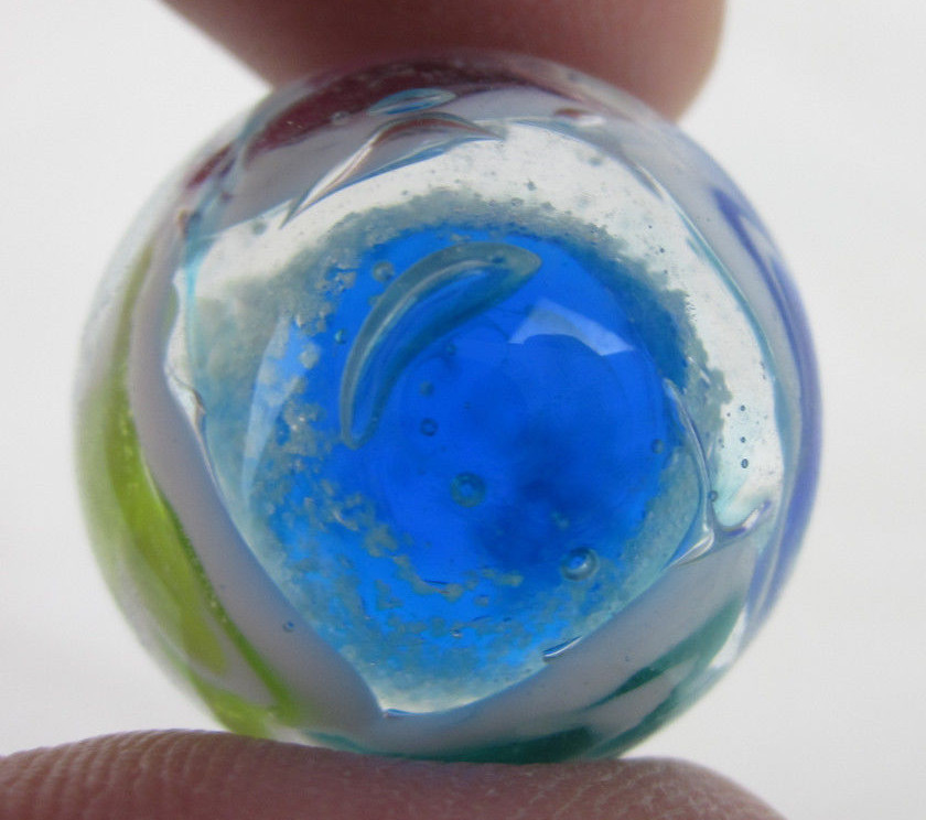 22mm WAVE BREAKER Blue Hearts GLOW IN THE DARK Handmade art glass Marble 7/8″