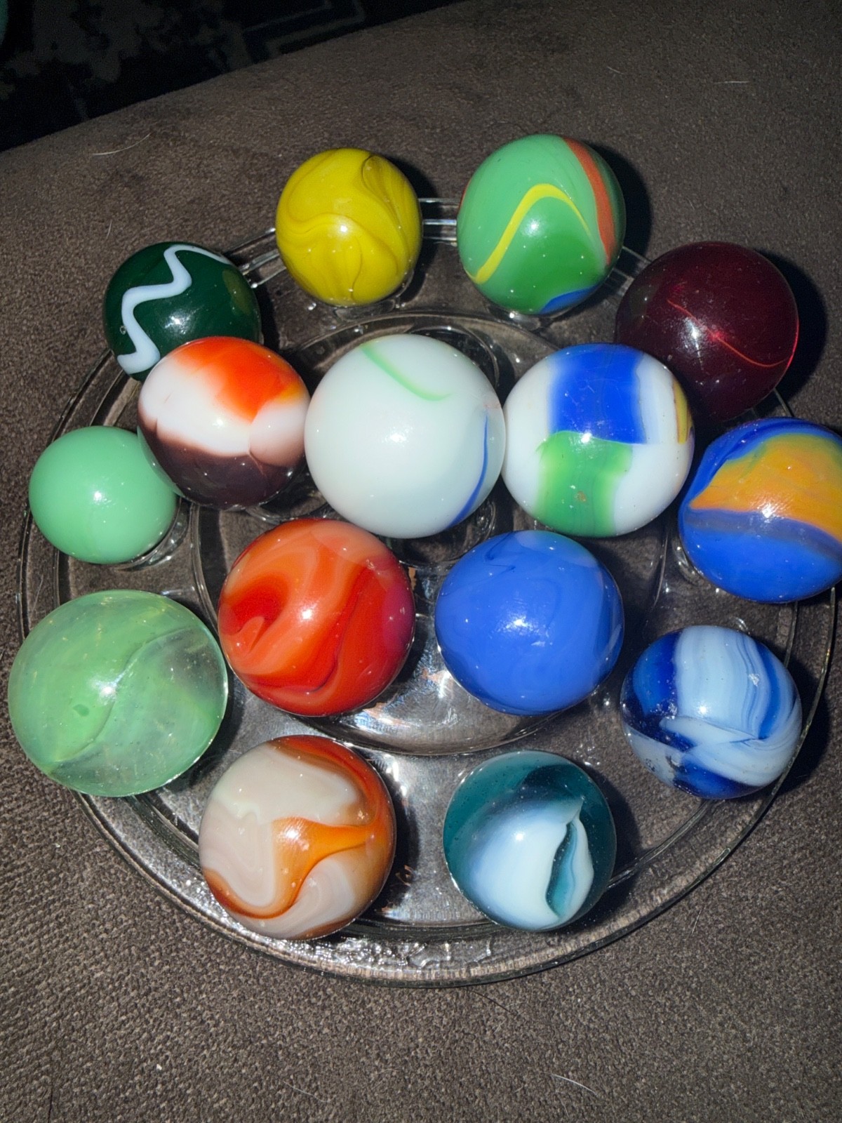 Lot of 15 Vintage 1930s-1940s Shooter Marbles – Akro Popeye, Oxblood, Peltier NL