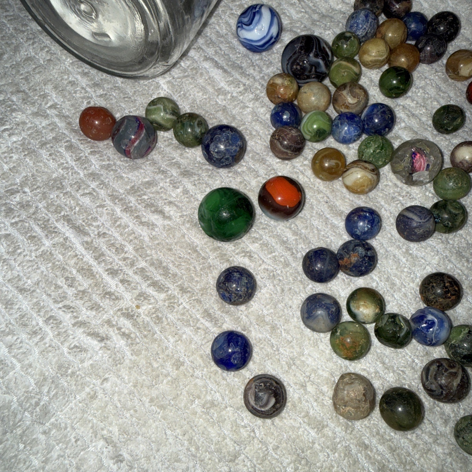 VINTAGE/Antique ESTATE 1.5 Lb. MARBLE LOT (h) w/ Jar German? unsearched 15-25mm.