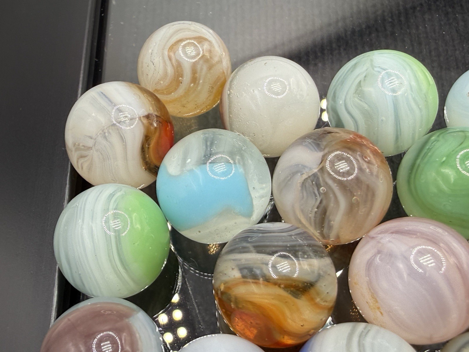 Lot of 20 Vintage Vitro Phantom Conqueror Marbles MIBS NM-M Condition