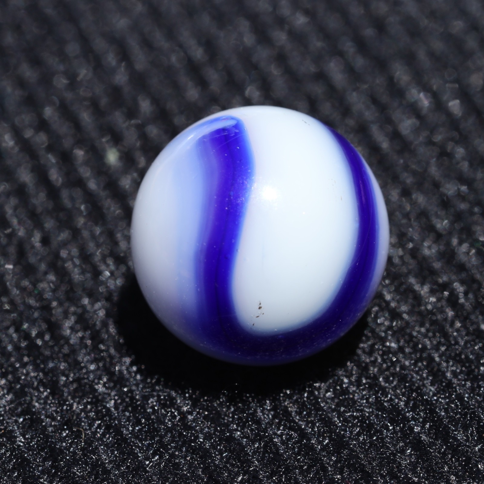 ALLEY Blue and White WV West Virginia Swirl Marble .5/8″ M Combined Shipping