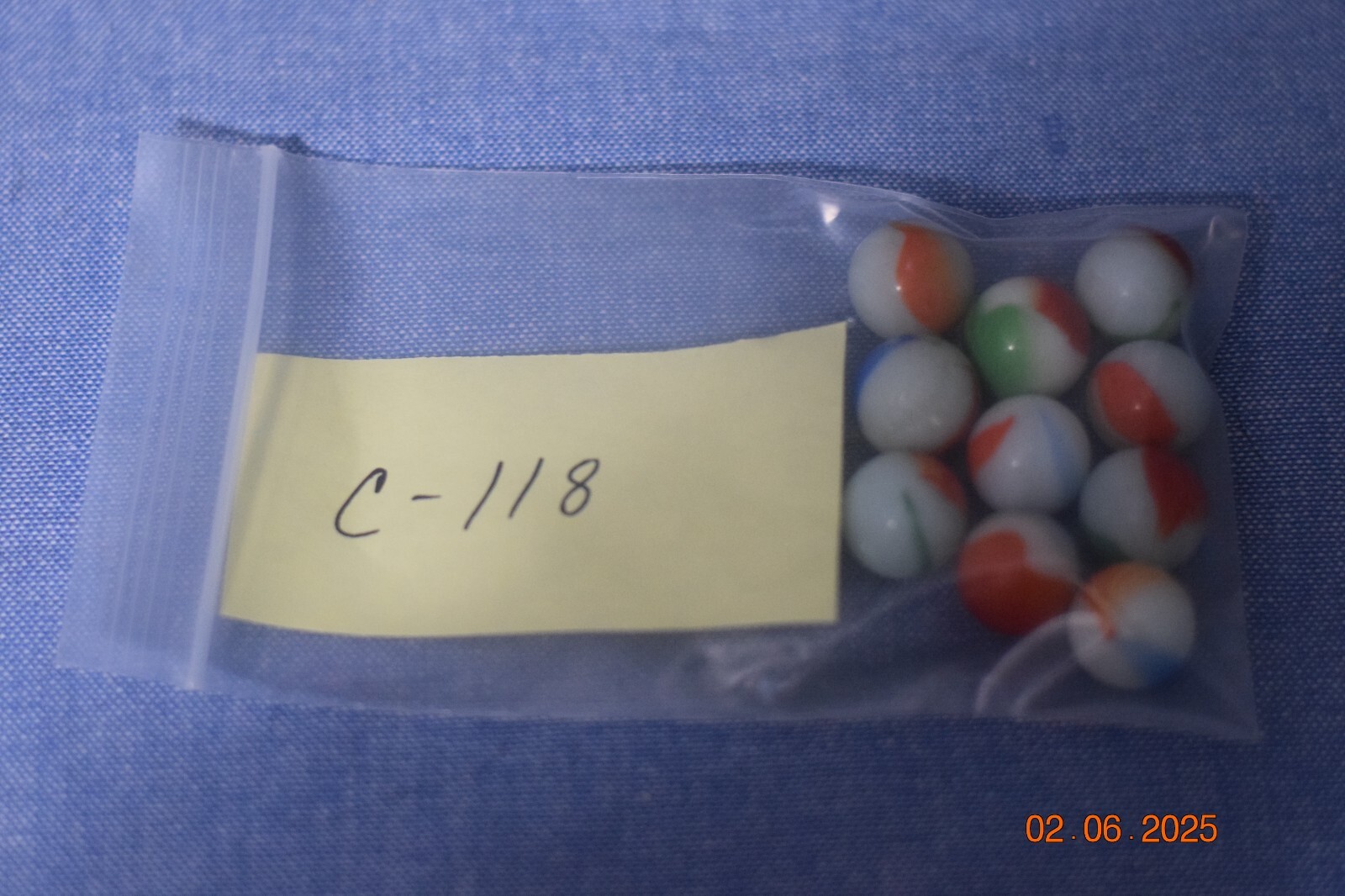 Vintage Lot of 10 White Milk Glass Multi-Color Swirl Marbles 16 mm – .6 in. C118