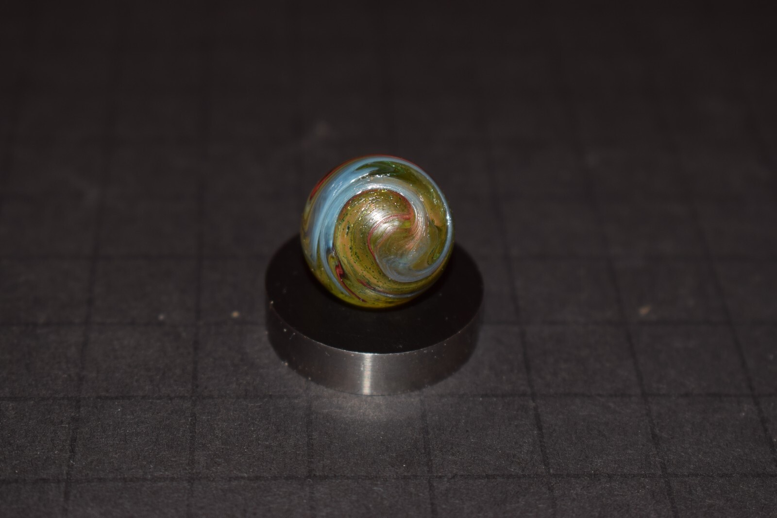 💥JABO 🐂 OXBLOOD Simi Transparent Swirl Toy Marble Size .687″=11/16″Mint