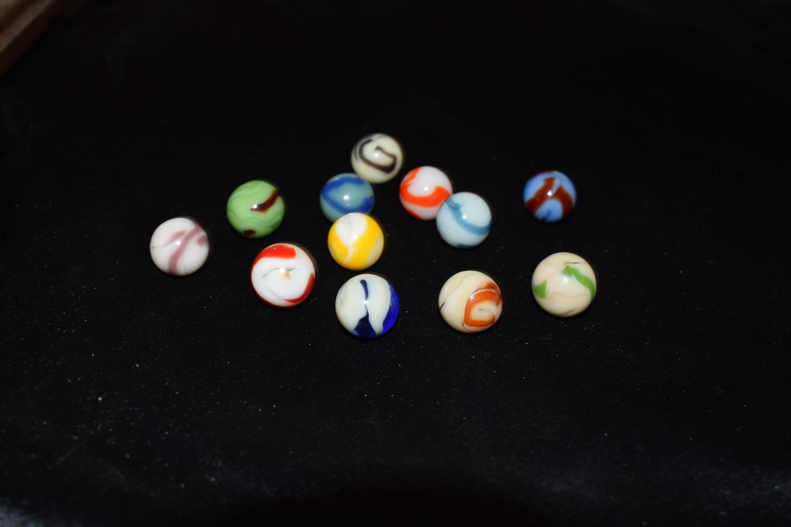 🧐👉Lot of 12 ALL TOP PICKS Mix West Virginia Swirls Marbles size .625 MINT👈🧐