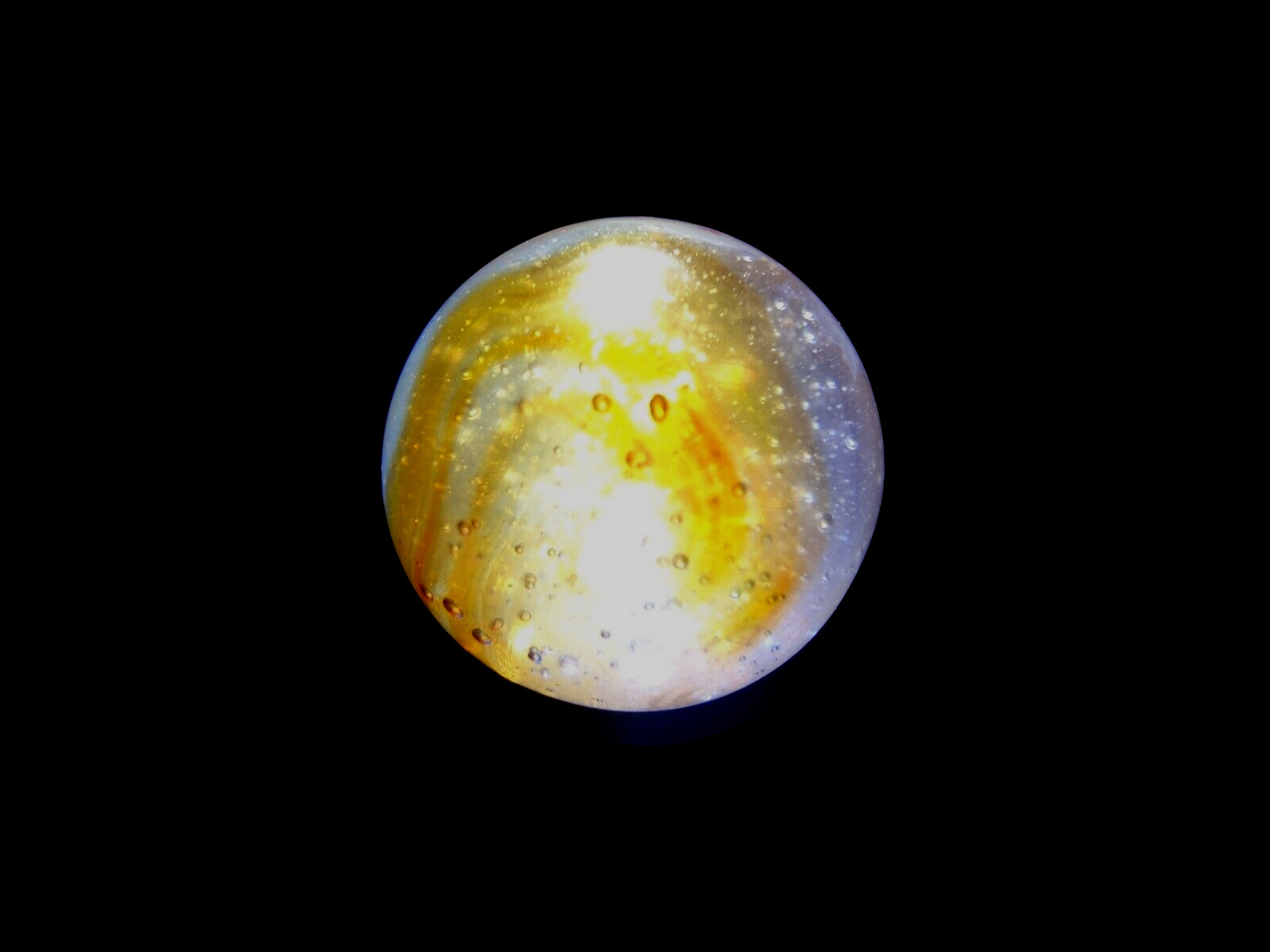 AKRO AGATE FUNKY ONYX TRANSLUCENT Very unusual colors !!!