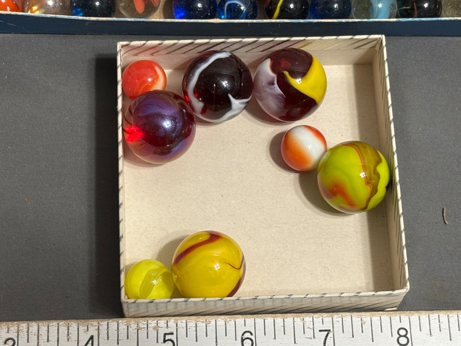 ESTATE MARBLES Akro Agate Glass BLACKLIGHT Uranium GLOW Shooters 1″ 0.6″ SWIRL