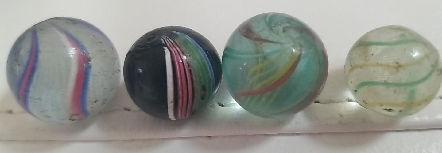 Antique German Handmade Ribbon 1 Black Indian Swirl Glass Marbles Lot Of 4