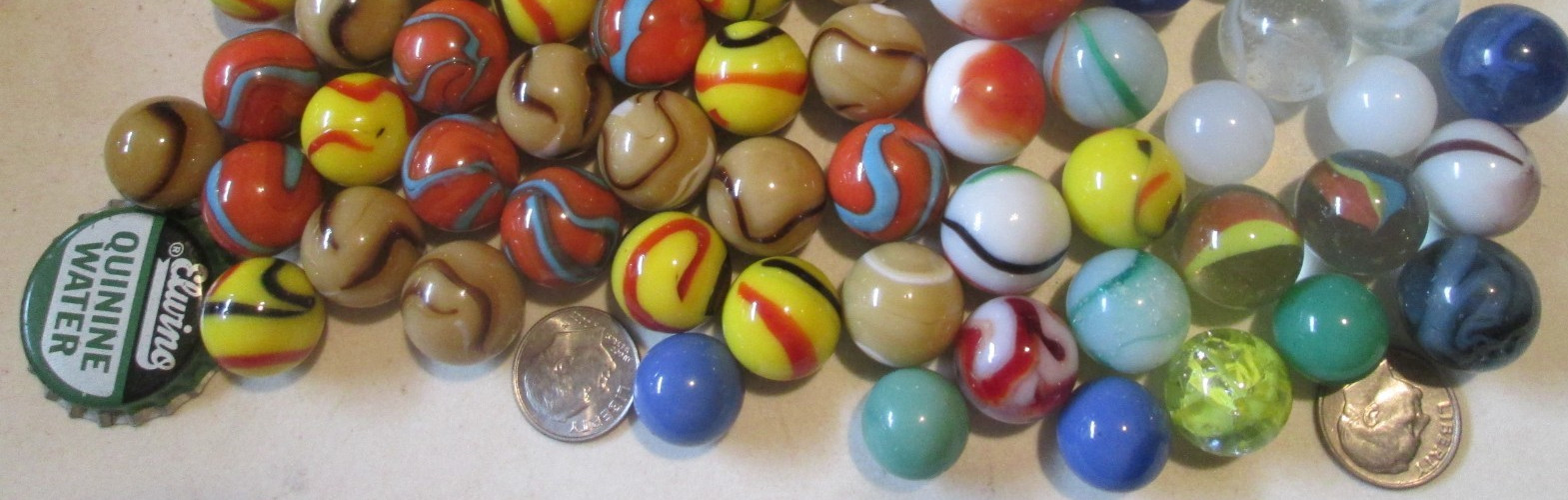 LOT OF 75 VINTAGE Swirl Marbles SOME CATSEYE SHOOTER SOME DIFFERENT COLORS