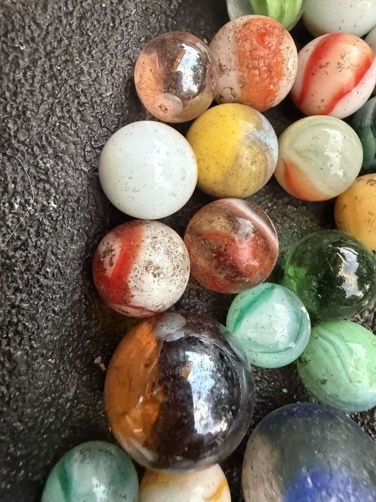 Vintage Marble Lot 150+ Glass Marbles Shooters Swirls Cat Eye Mixed Collection