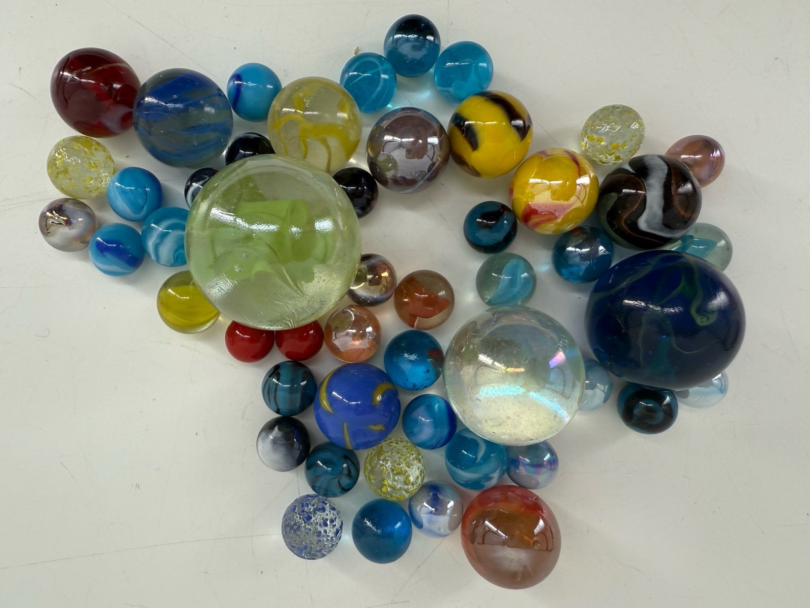 Lot of 227 Vintage & Modern Glass Marbles Assorted Colors Shooter Mix