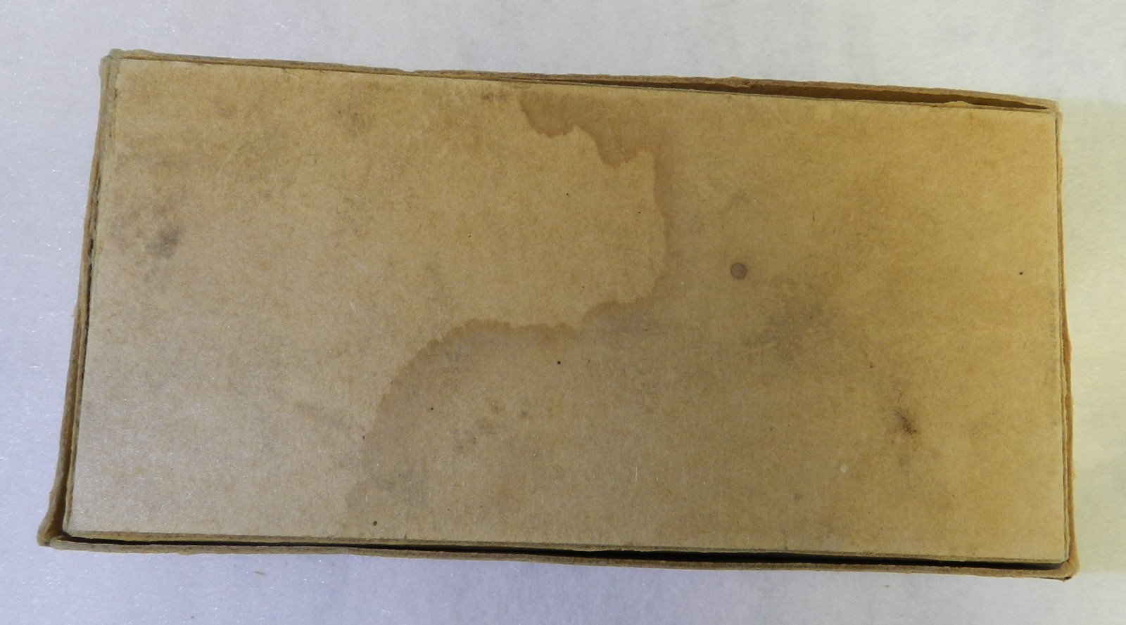 Vintage Box of Old Bennington Shooter Marbles Dated 1933 .95 to 1 Inches