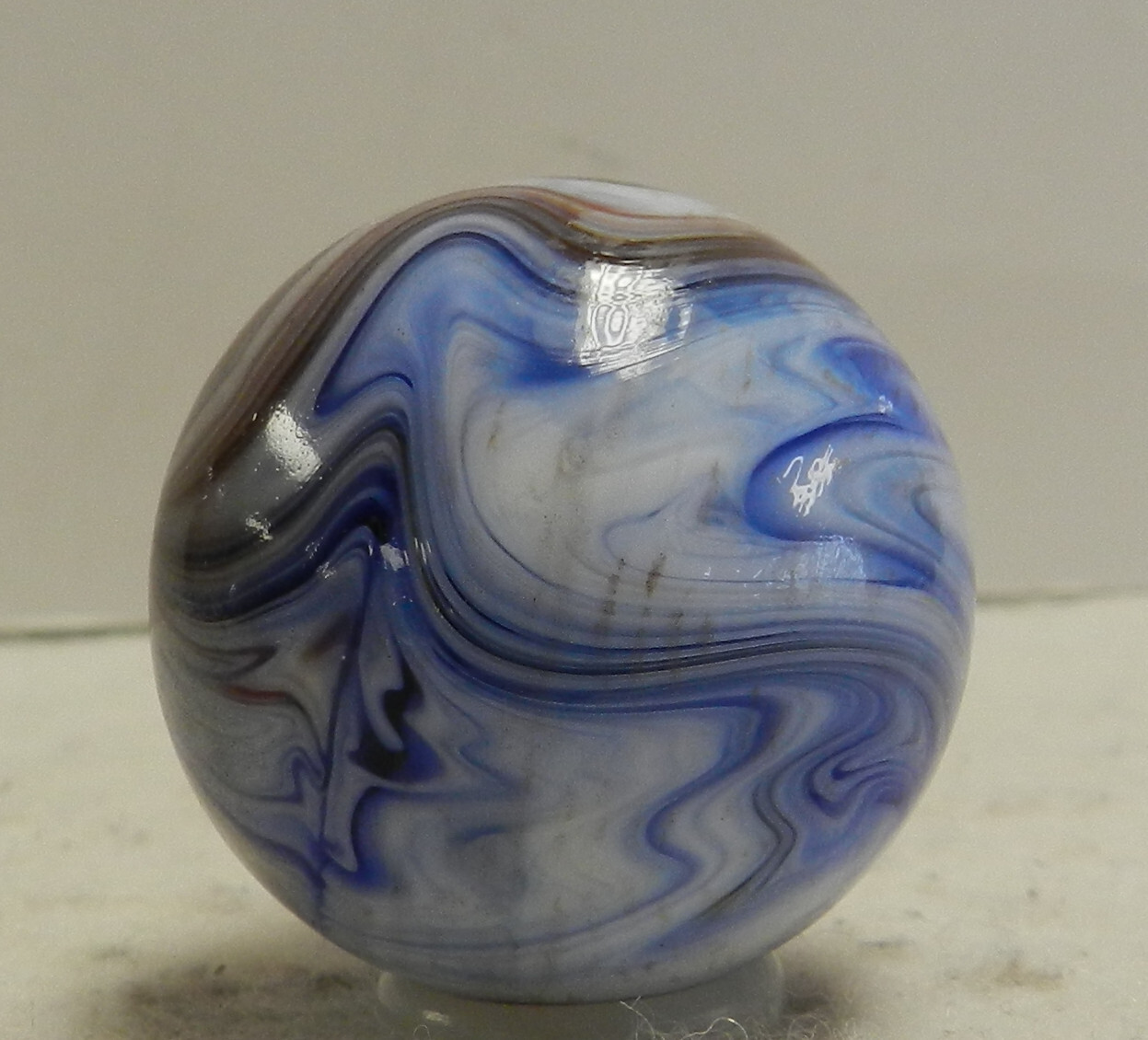 #16293m Nice Looking Contemporary Marble 1.20 Inches *Mint*