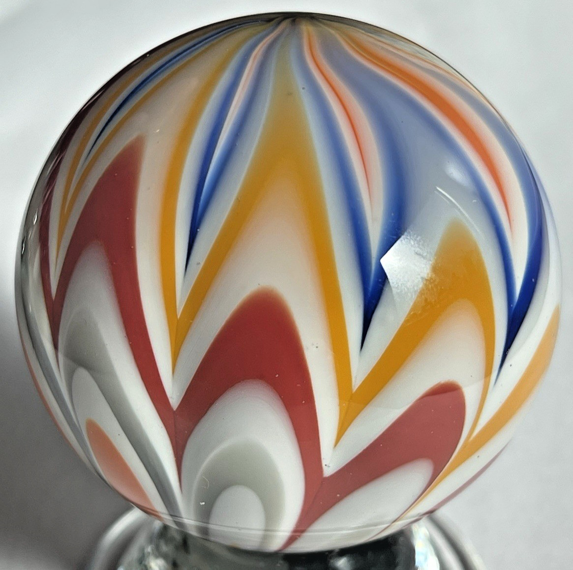 2003 RICK DAVIS SIGNED MARBLE GLASS ART HUGE 1.96″ BALLOON RIDE ORANGE BLUE RED