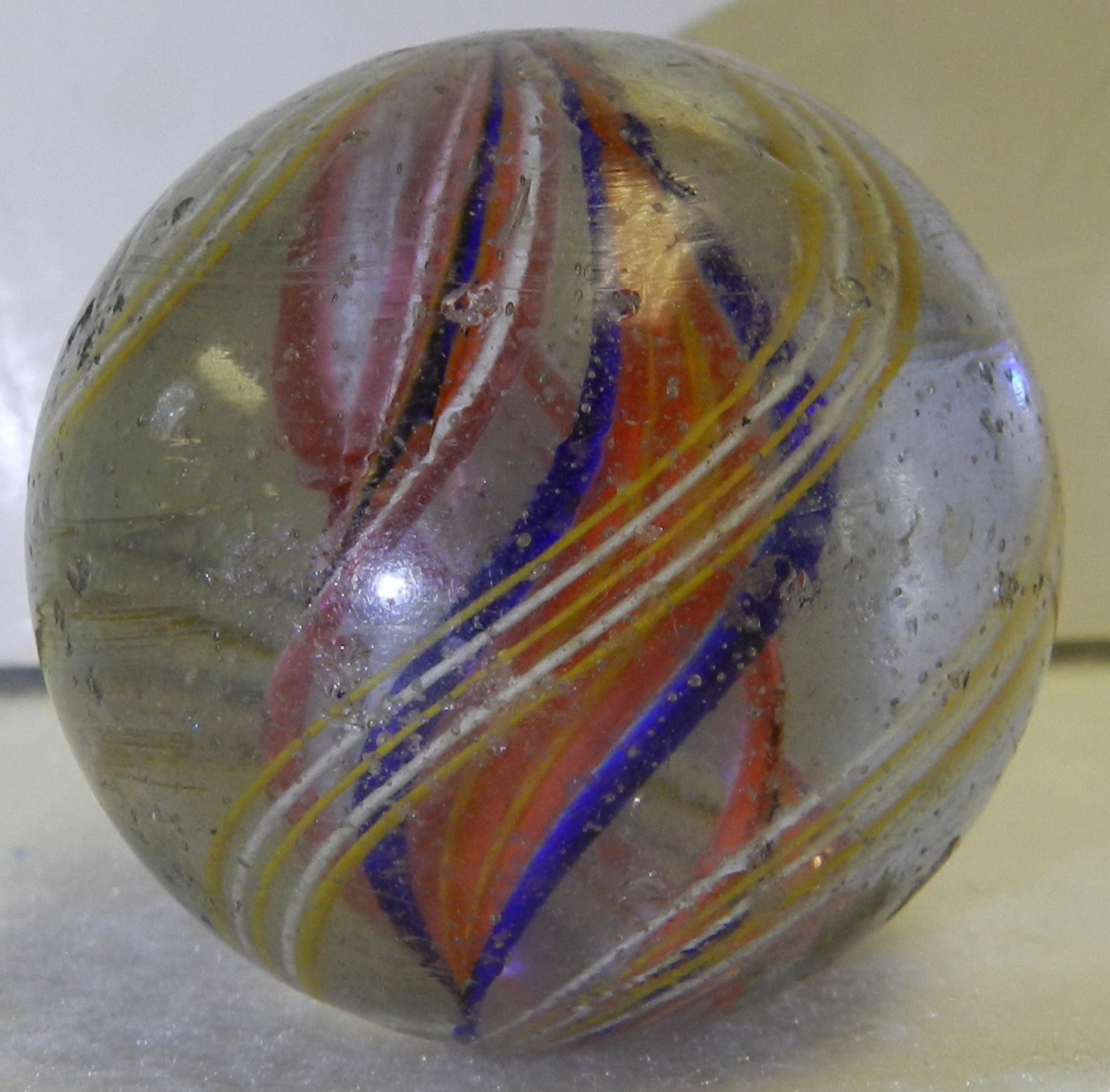 #20292m Large 1.68 Inches German Handmade Divided Ribbon Swirl Marble