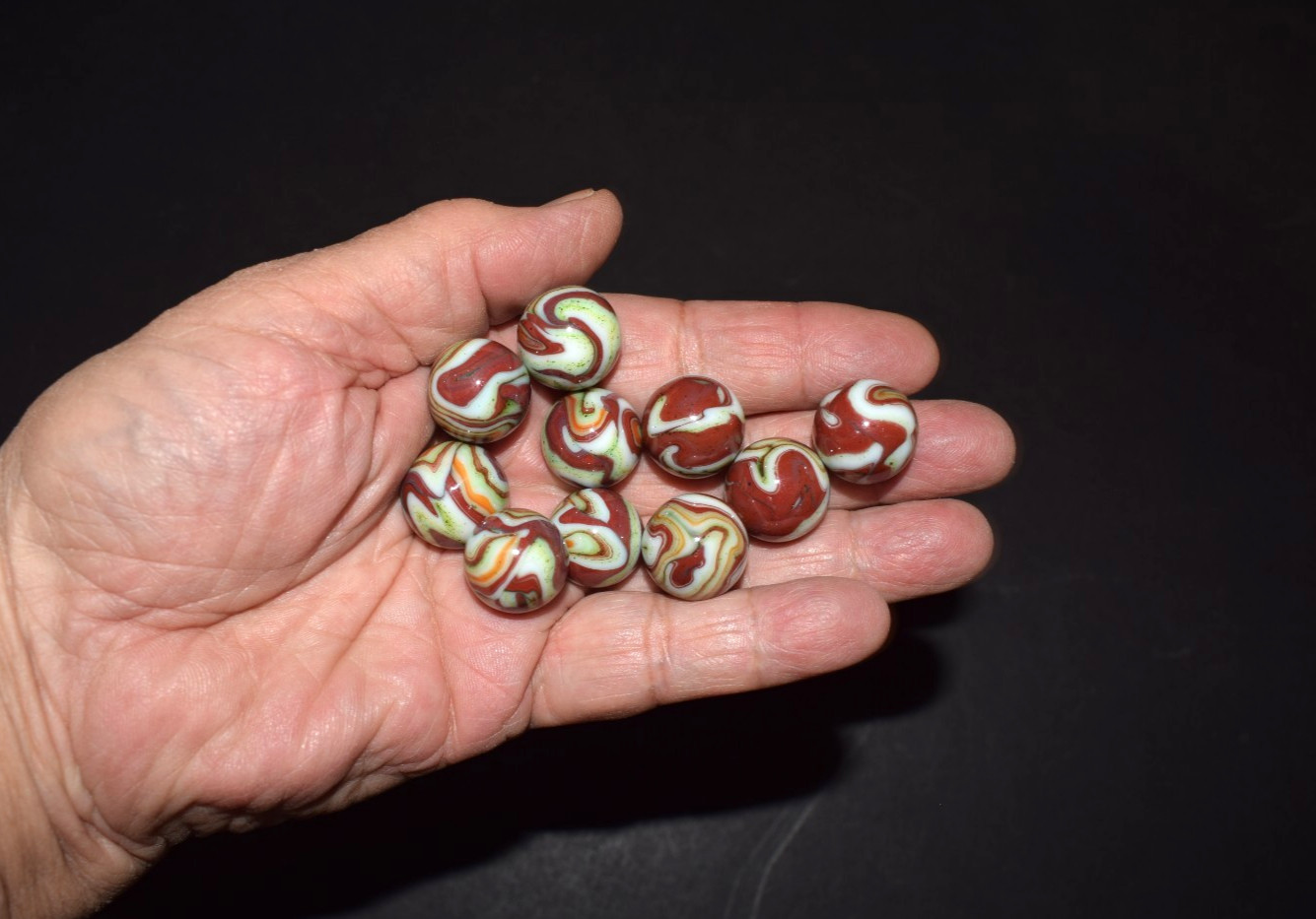 🧐👉 all top picks DAS Lot of 10 Carnival run collectors OXBLOOD swirls .734″ M