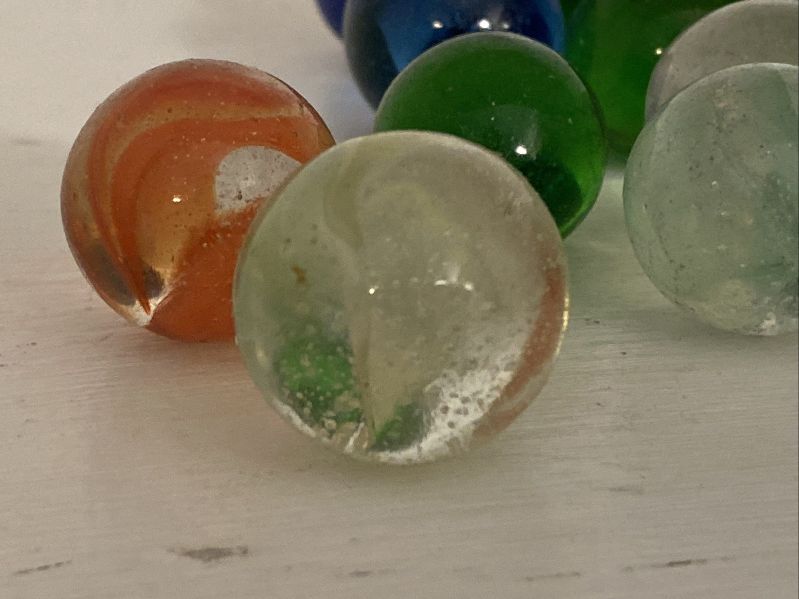 Vintage Glass Marble Lot of 14 various sizes & patterns – Swirls & Solids 1970s