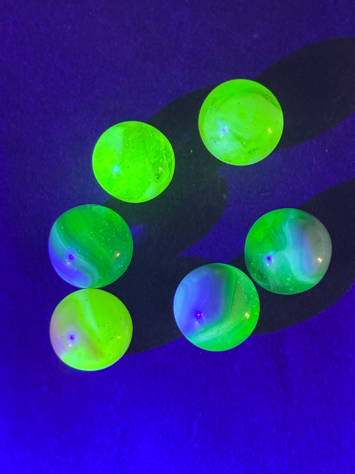 Akro Agate Limeade & Lemonade Marbles .59″ to .64″ UV Glow Vintage Lot