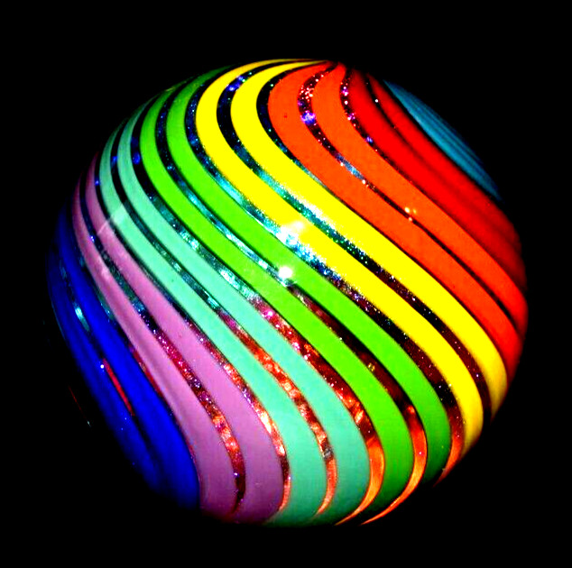 JAMES ALLOWAY GLASS MARBLE/2.423″-DICHROIC RAINBOW SWIRL #159-& STAND/WOW