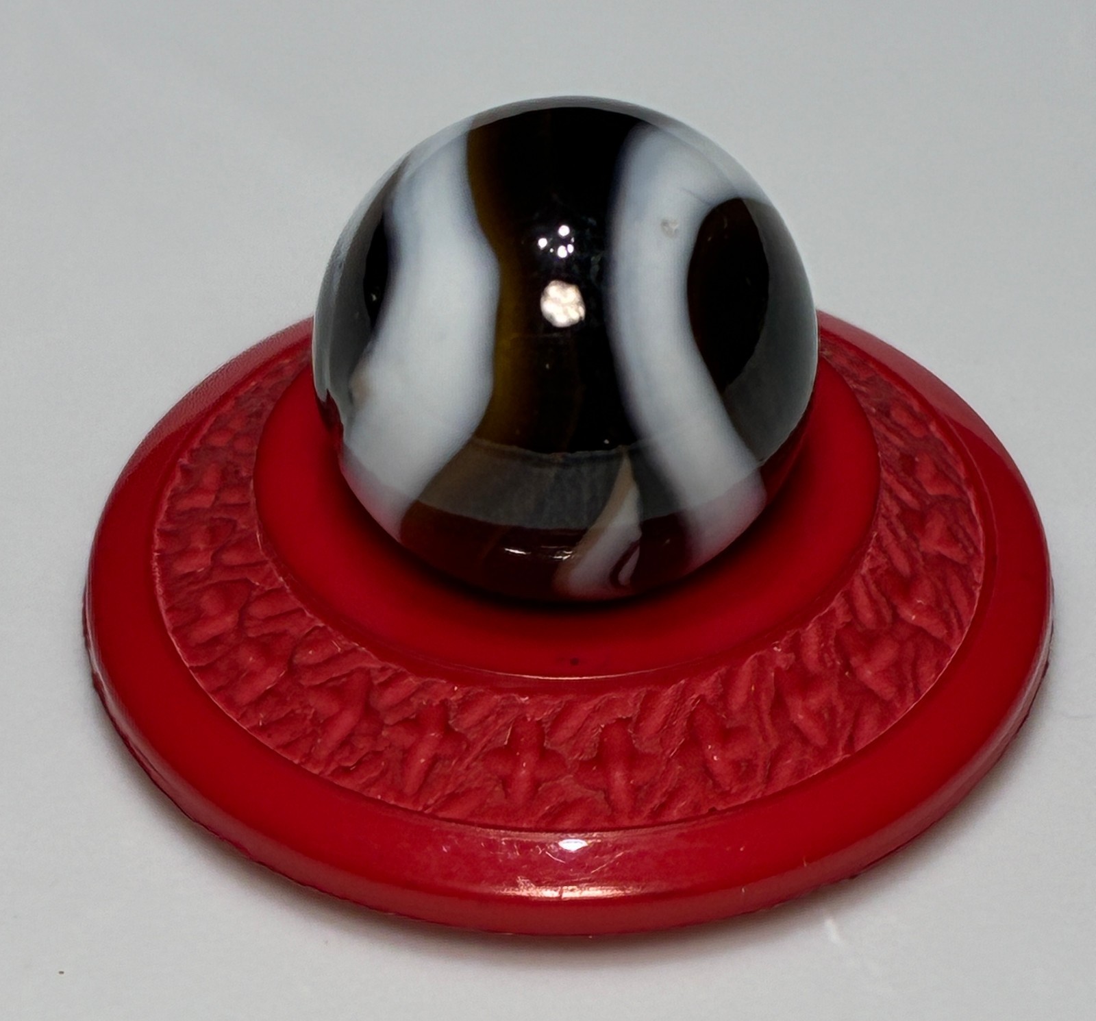 VTG Akro Agate Peltier Swirl Glass Toy Marble Alley Christensen Corkscrew .55 in