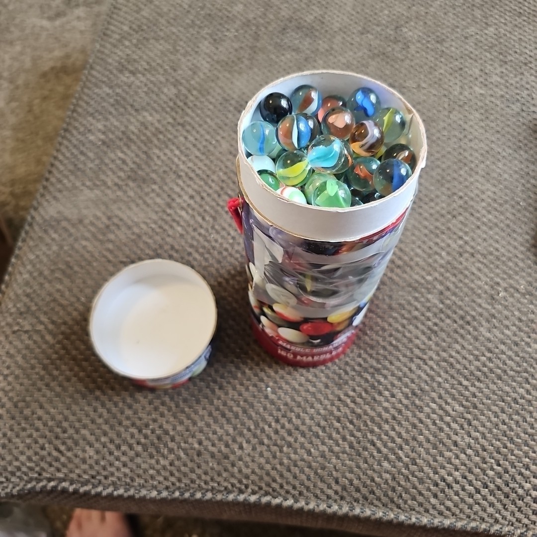 Vtg 202 Marbles Lot Rare Estate Find Different Sizes And Colors Cat Eyes