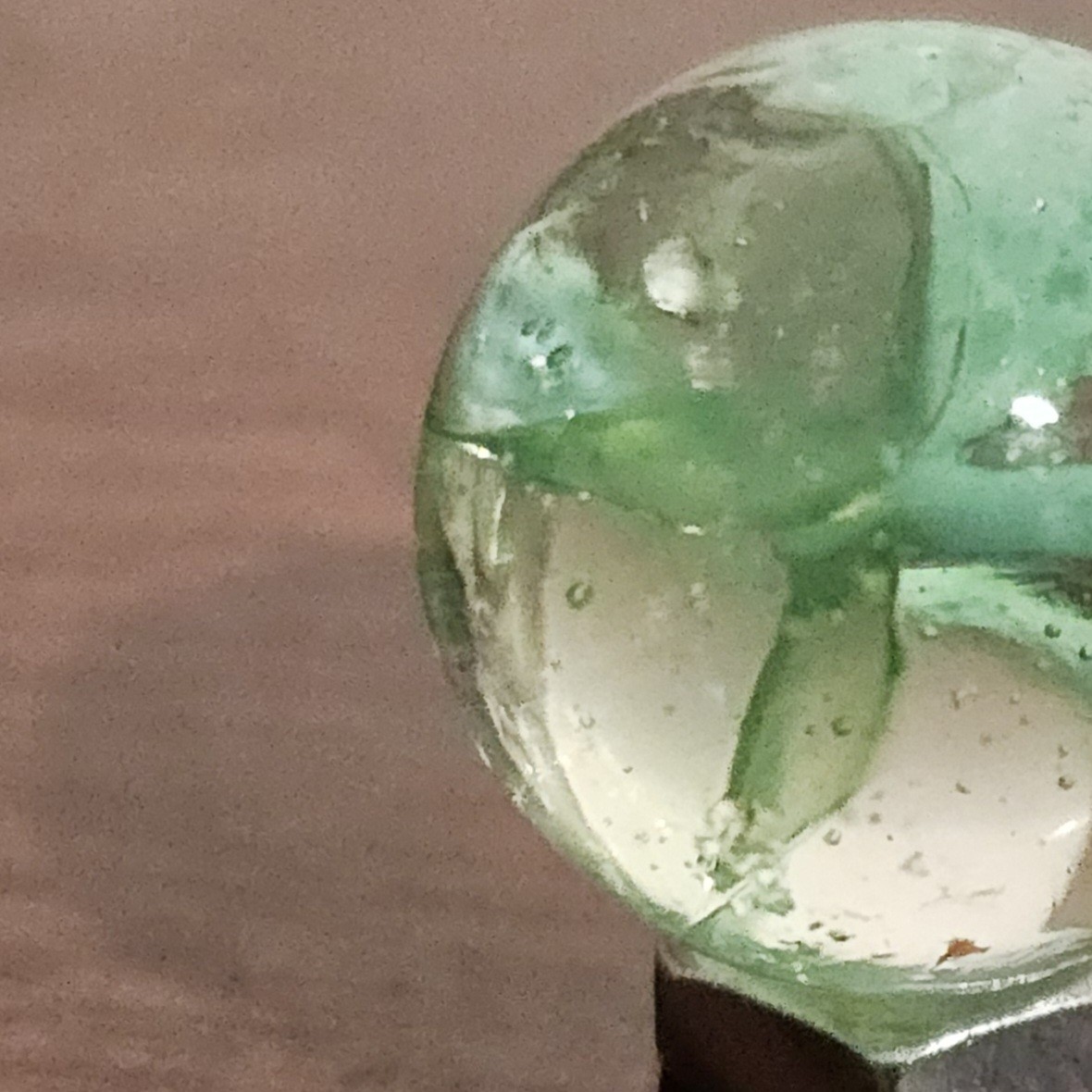 Vintage CE Bogard Mint Green Floppy 4-Lobe Cats Eye .625″ Glass Marble