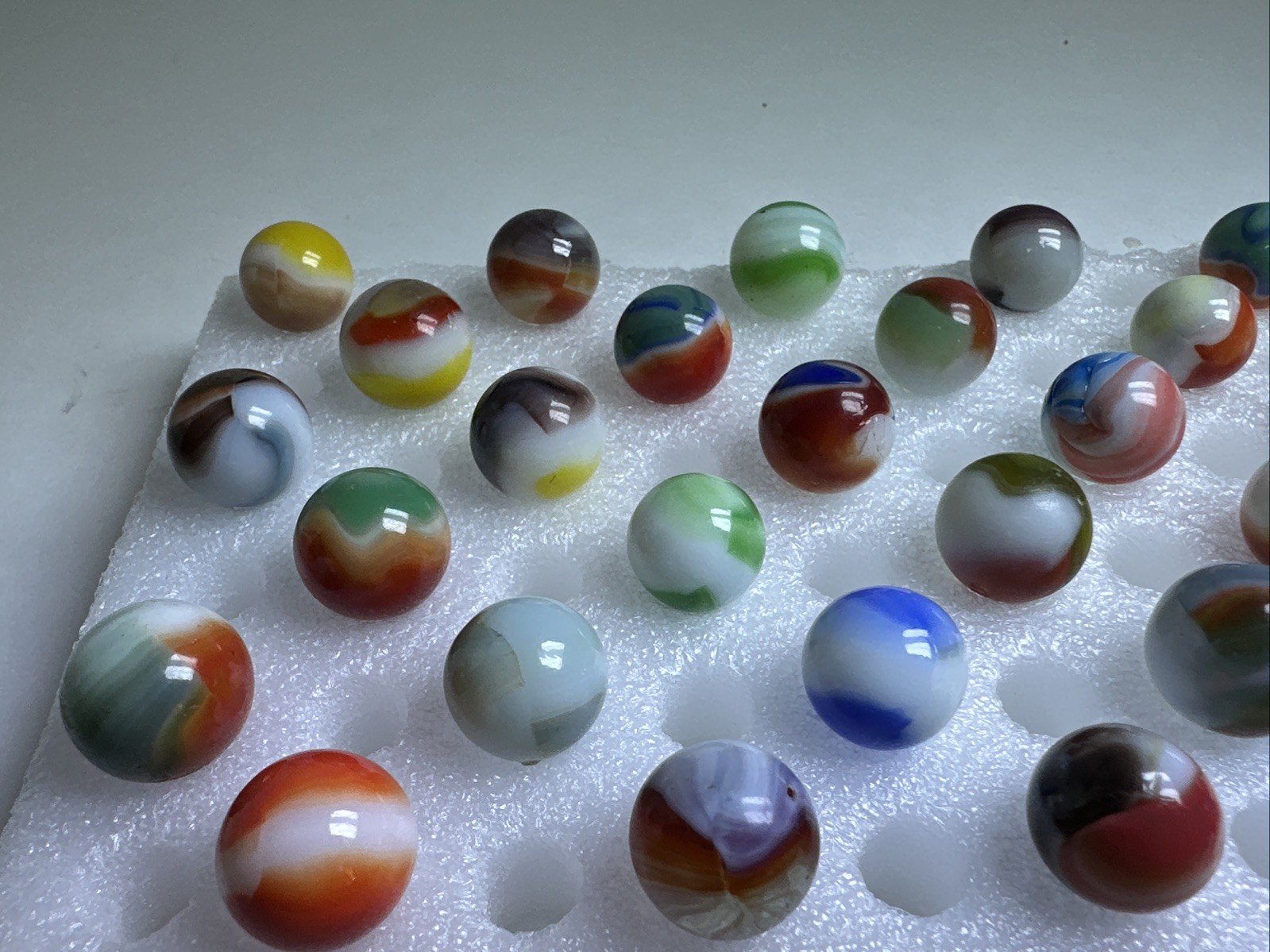348 Awesome Mixed Lot Of 30 Vintage Vitro Agate Marbles!