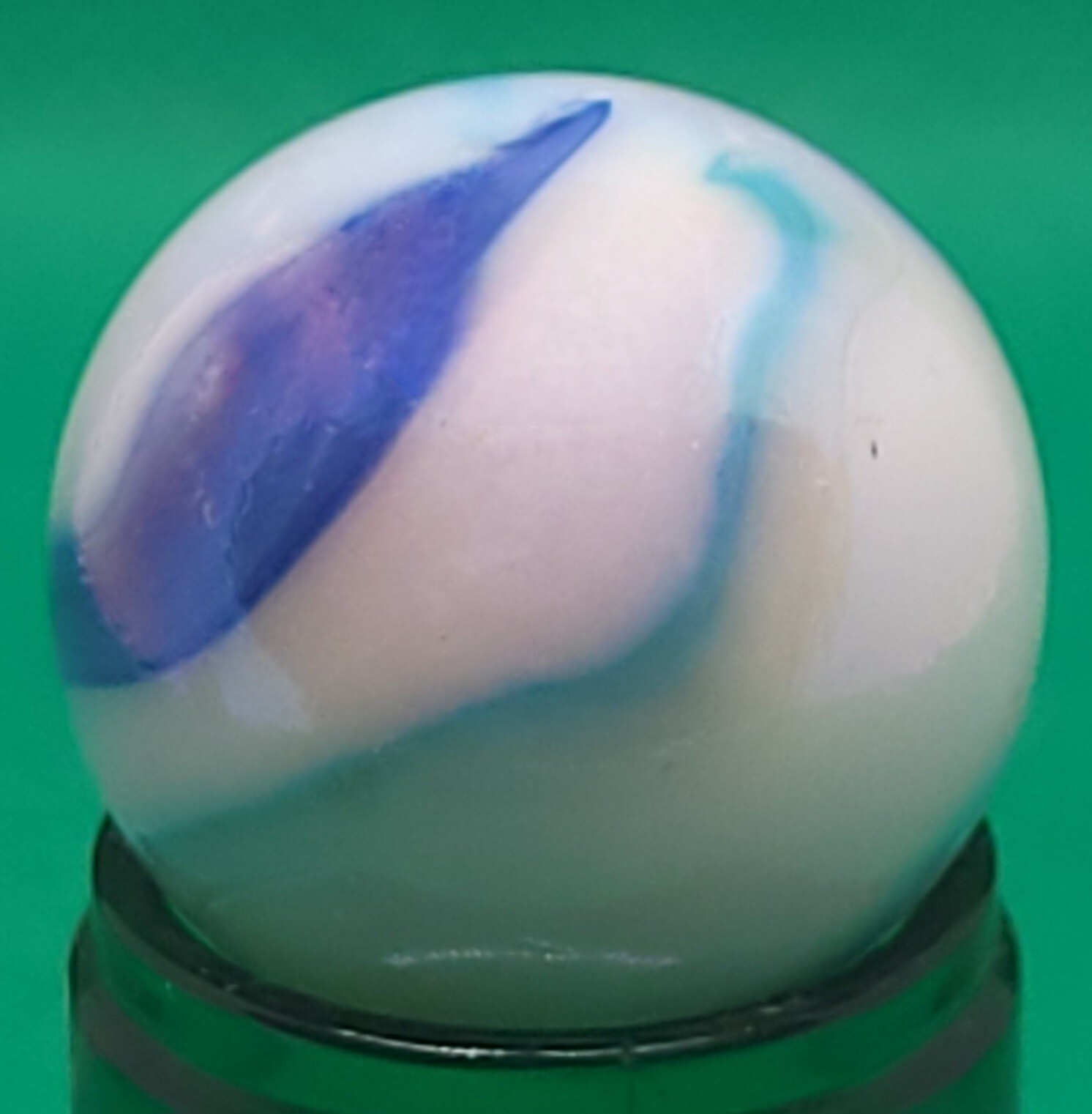 Vintage Peltier Rainbo Blue Zebra Swirl Marble Shooter 26mm