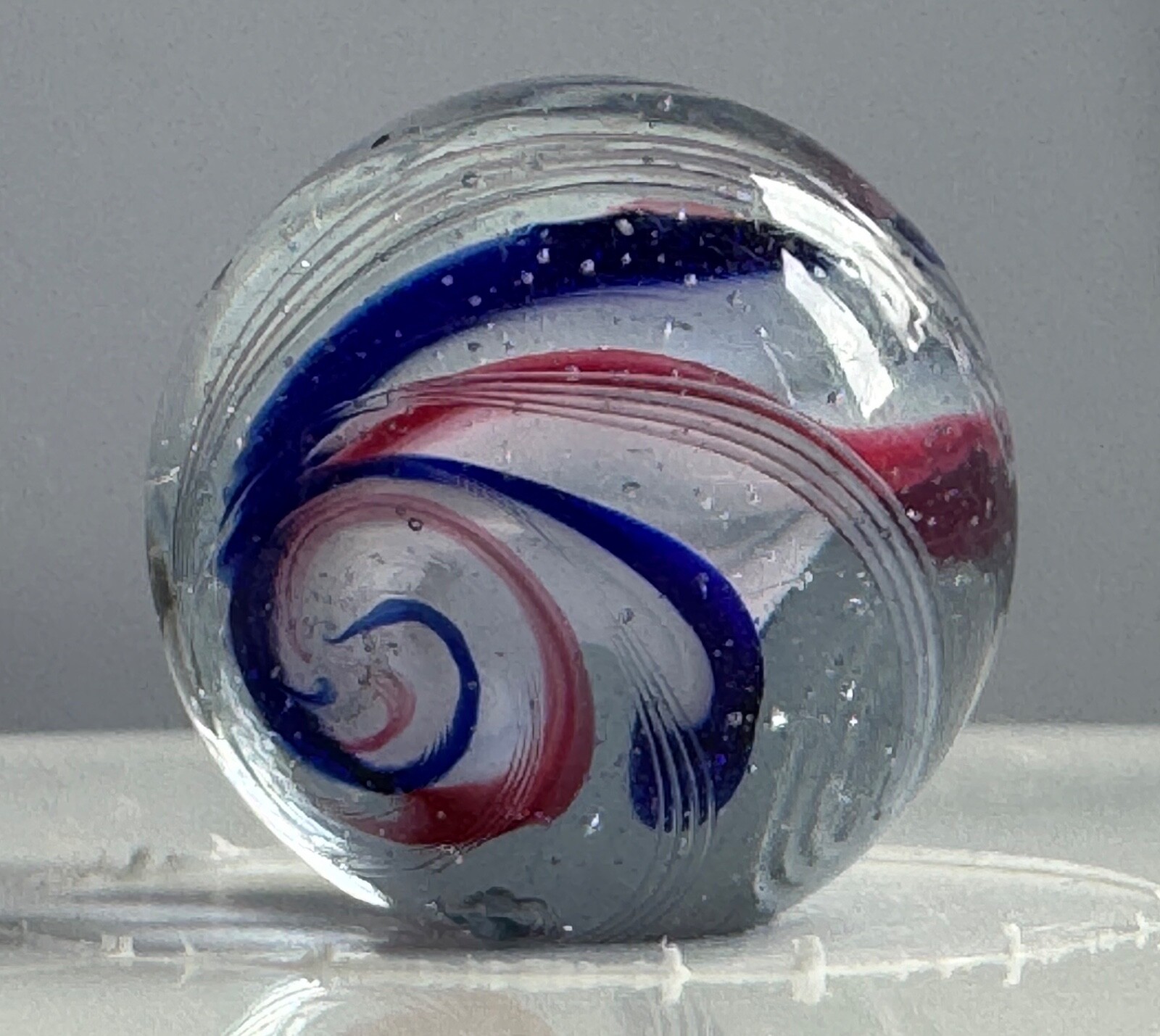 Fantastic Ridged White-Based Solid Core Marble 18mm (23/32”)