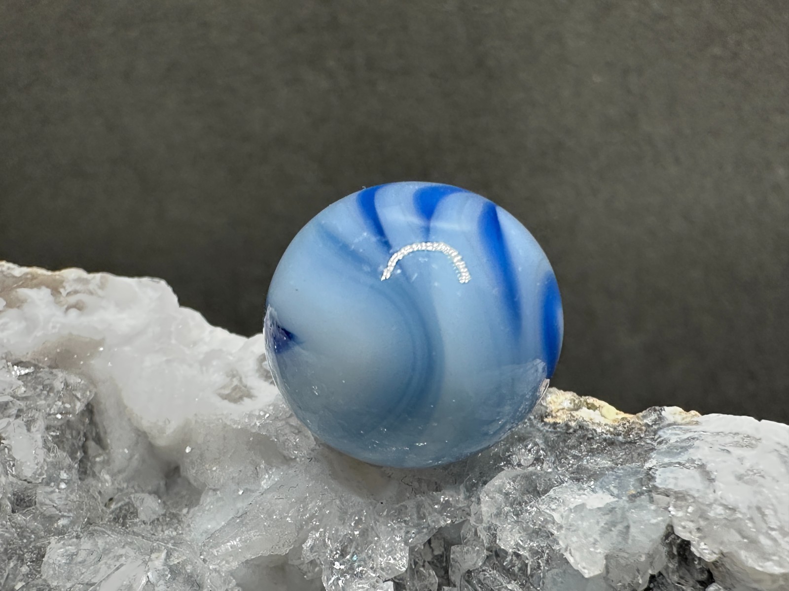 Vintage Alley Agate West Virginia Swirl Marble – Blue & White – .63″ Excellent!