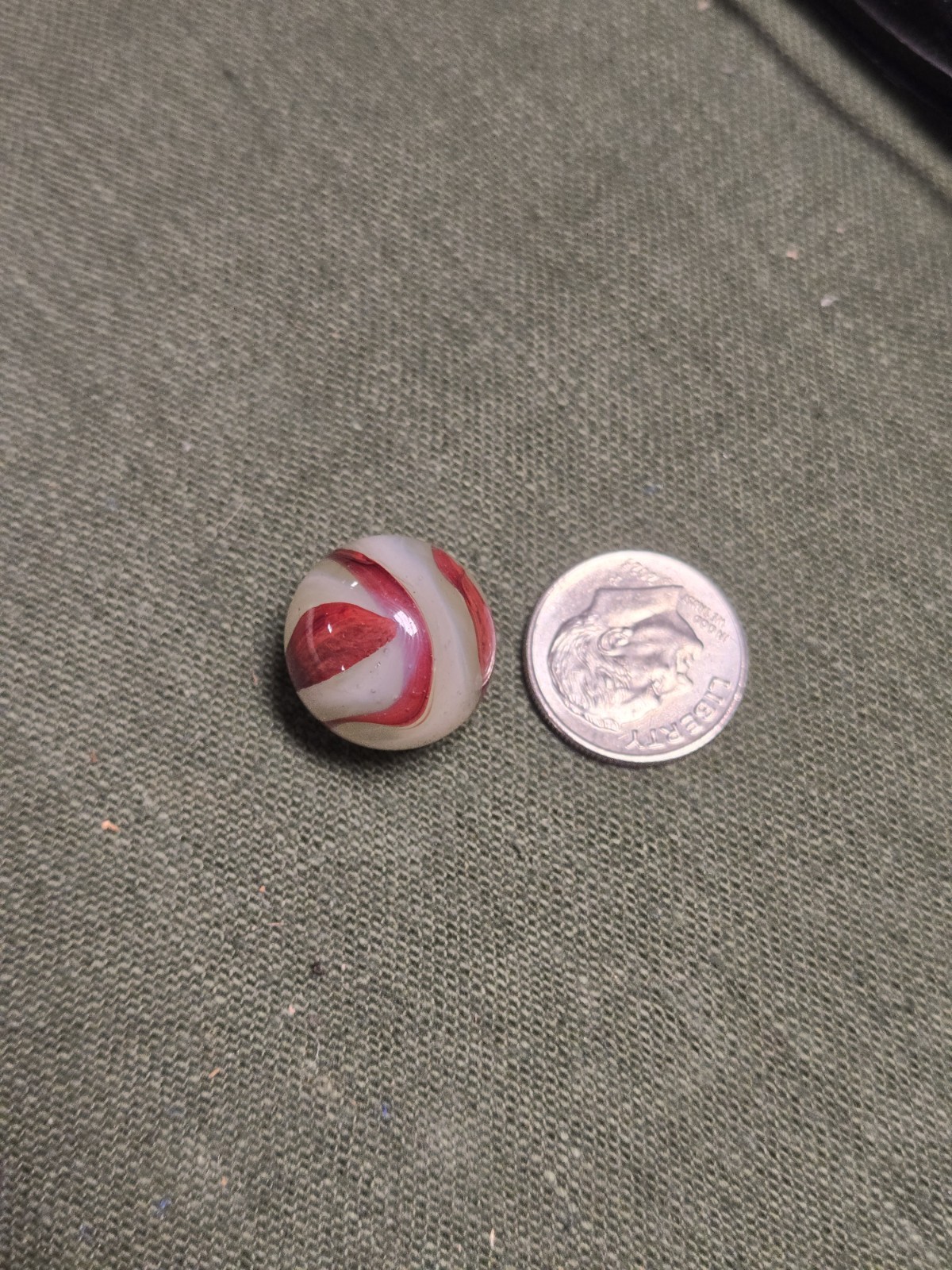 Nice Old Vintage Akro Agate Lemonade Oxblood Marble Fluorescent Glow Glass