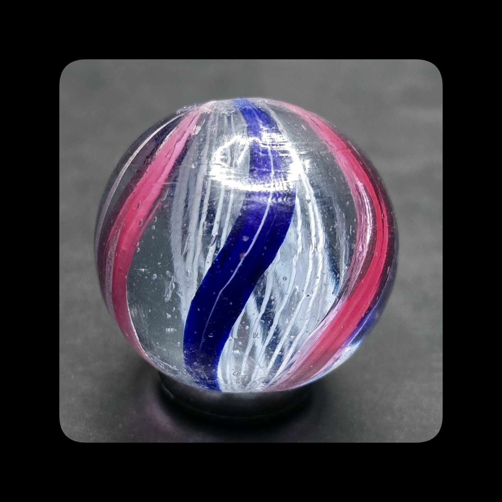 ~Mic’sMibs~23/32″ Intense Dark Blue & Pink Banded Latticino Core Swirl Mint- 9.3