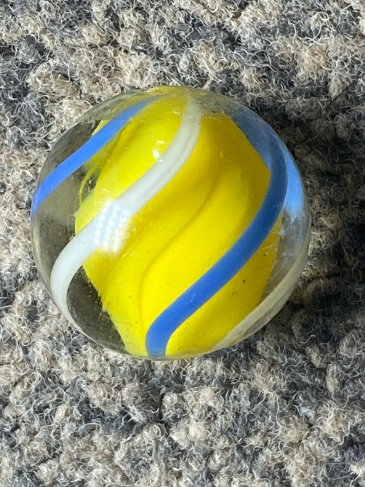Antique German Marble fat yellow core 18mm 0.70 wet mint
