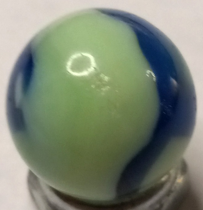 Vintage Alley Agate Pistachio Inky Swirl Marble .60″ Mint Condition 126045