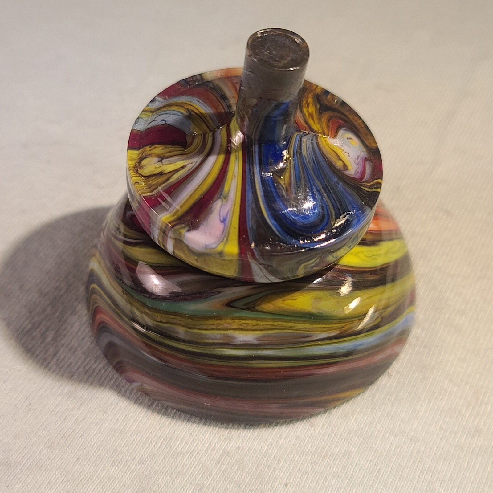 ANDY DAVIS, Glass Art Spinning Top & Base, Megans Run (?), #255G