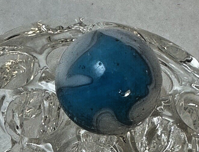 19/32 LIGHT BLUE OPAQUE WHITE RED/PURPLE SWIRLS OF COLOR SHOOTER MARBLE
