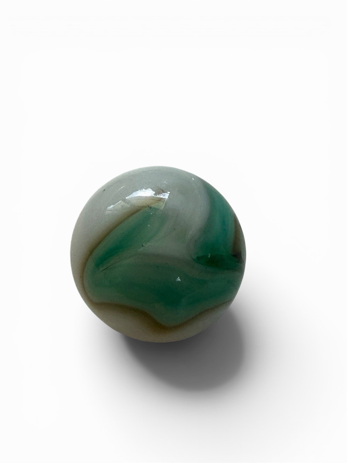 Alley Agate Glass Horsehair “OXblood” Green Swirl UV Reactive Marble 5/8″