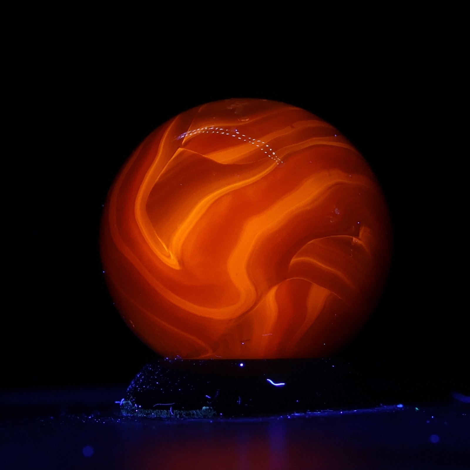 5/8″ Swirl Marble Translucent Orange on Orange UV M-