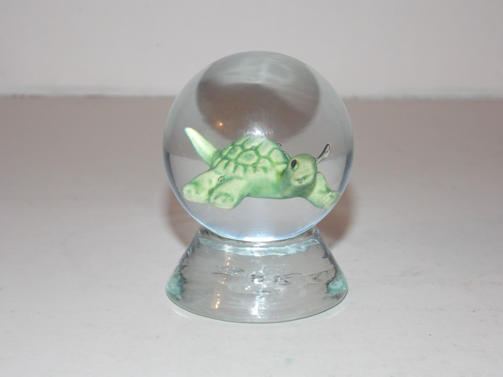 Handmade Sammy Sam Hogue 43mm Sulphide Green Turtle Glass Marble Signed 2007