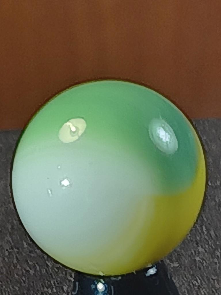 5/8″ Master Green Teal Banana Wispy White Patch Near Mint Serious Marble B190