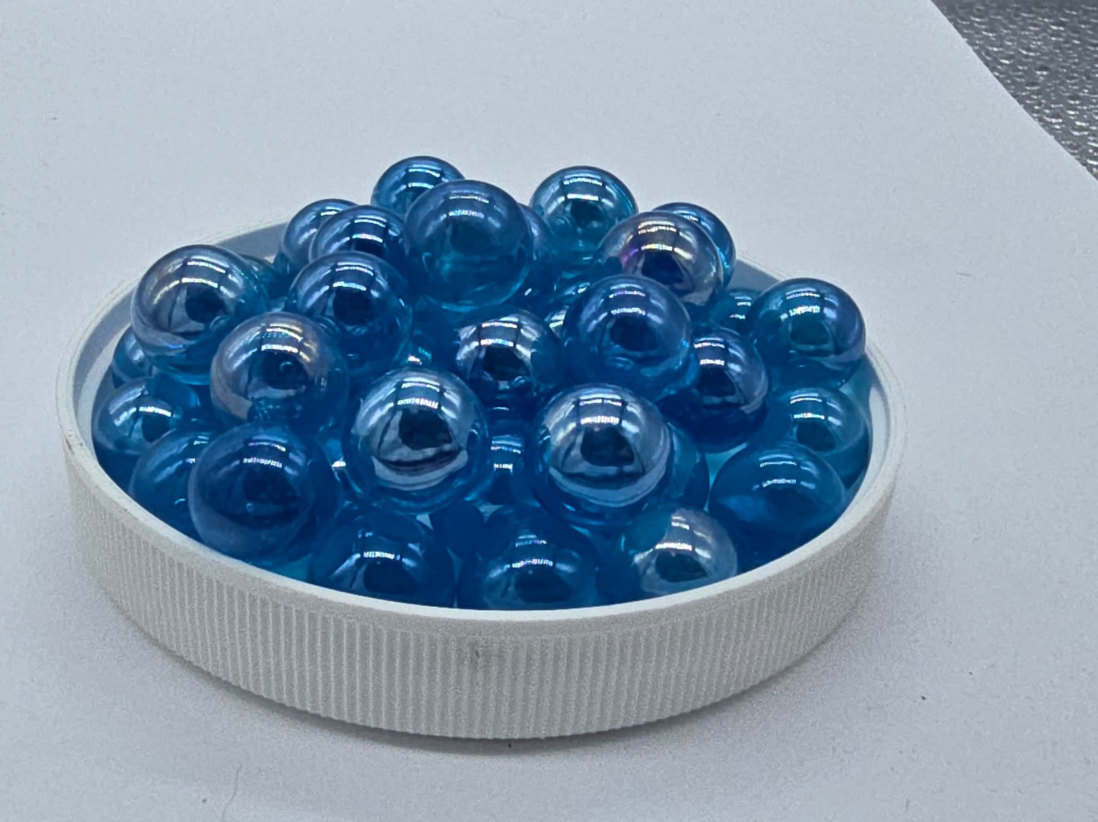 Vintage 14mm “Luster Ice Blue” Pack of 5 Player Glass Marbles (~9/16 inch) –