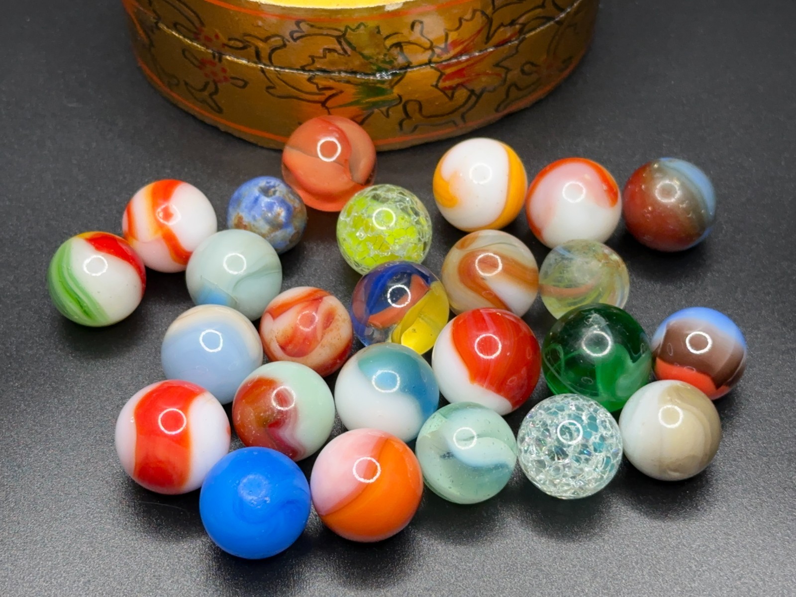 (20+) Small Vintage ESTATE MARBLES Lot German Swirl Patch & More w/NEAT OLD BOX!