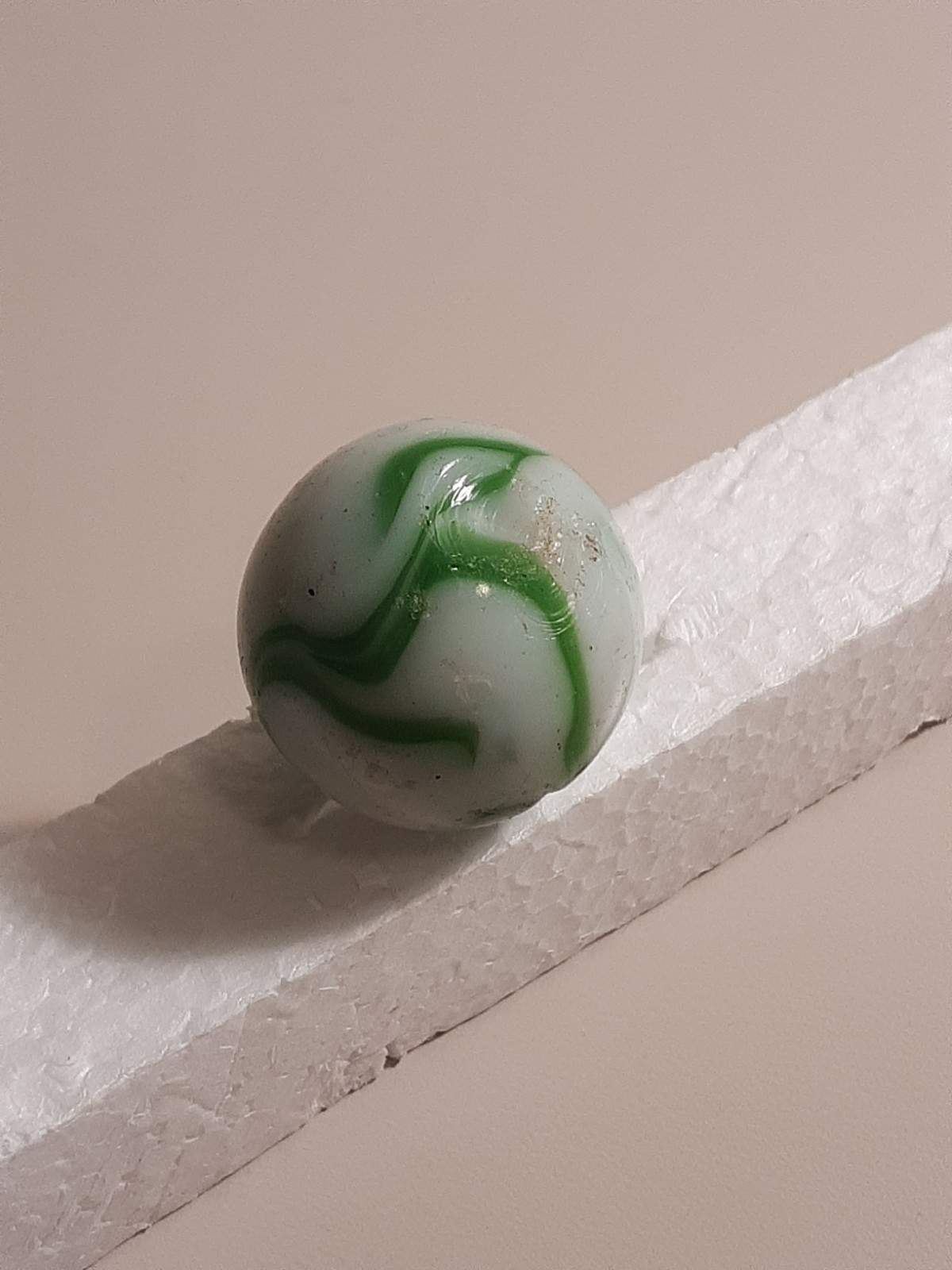 Large Shooter Marble white and green (Item M03)