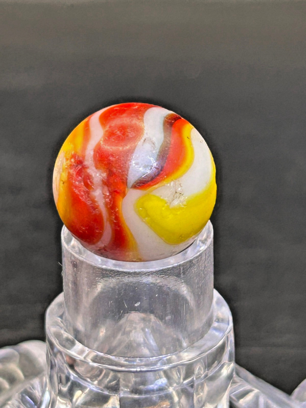 Vintage Peltier NLR Ketchup & Mustard Marble, Red/Yellow/White, .62″, NM-, #P27