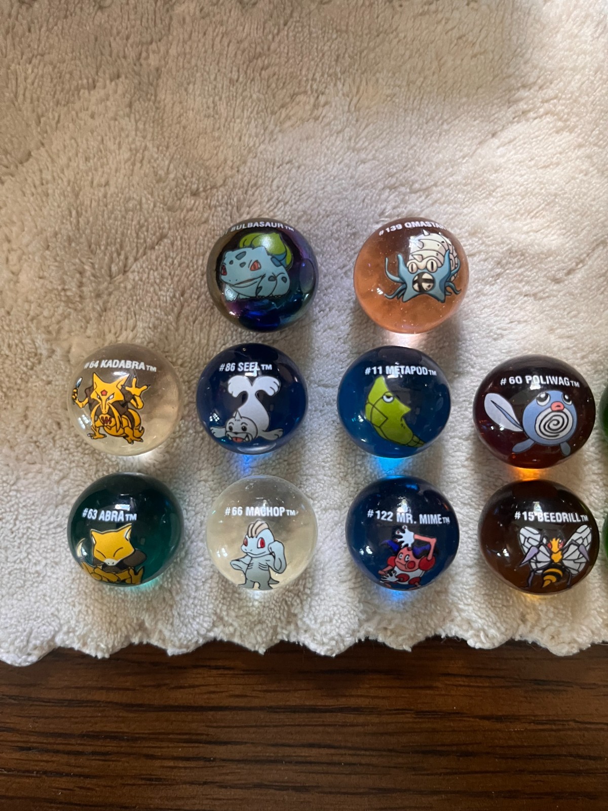 Vintage Pokémon Marble Lot (21) + Dragonite Pouch – 1999 Toy Site / Marble King