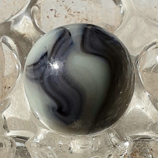 5/8″ CAC Vary Cool UV Swirl Marble In Beautiful Mint Condition 👌.