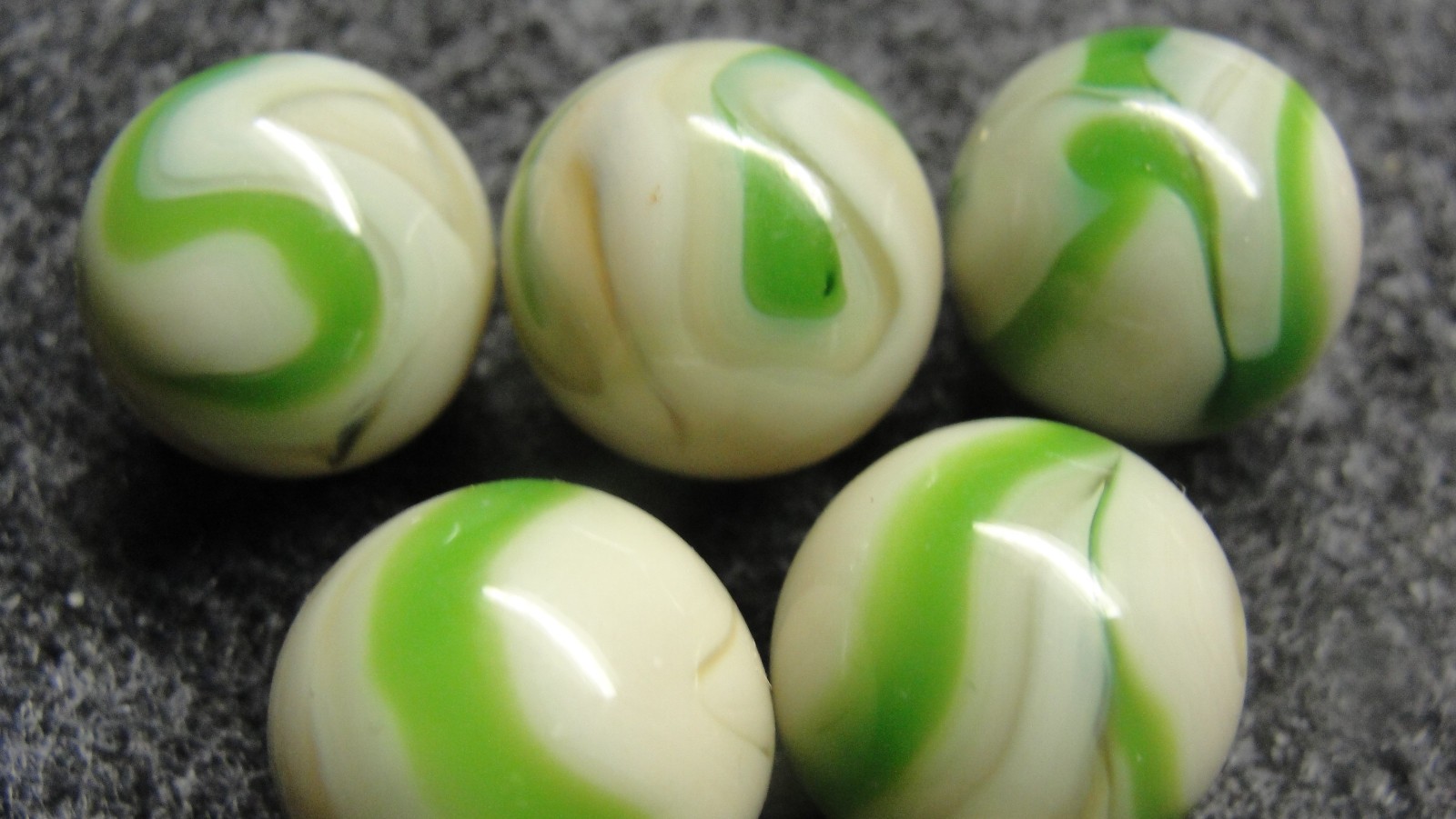 Mint 1/2 Dozen Alley Agate St Marys beige marbles j6a