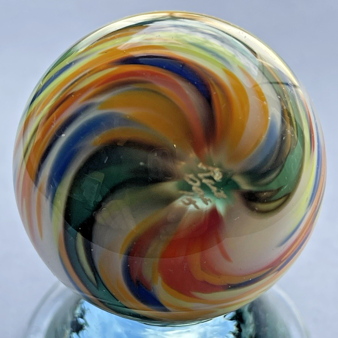 2015 RICK DAVIS MARBLE CONTEMPORARY GLASS ART 1.52″ ORANGE WHITE GREEN BLUE